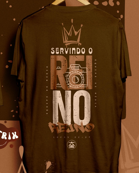 CAMISETA - SERVINDO O REI NO REINO